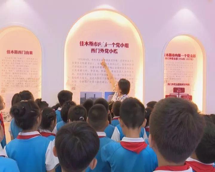 深入了解你觉得下面这句话,能作为朋友说出来吗?为什么说这句话暧昧呢?想看到朋友脸上的笑容有错吗?的知识星球平台,获取更多知识精华
